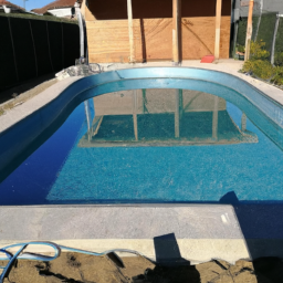 Assemblez votre piscine en un rien de temps avec un kit complet et facile à utiliser Gaillard